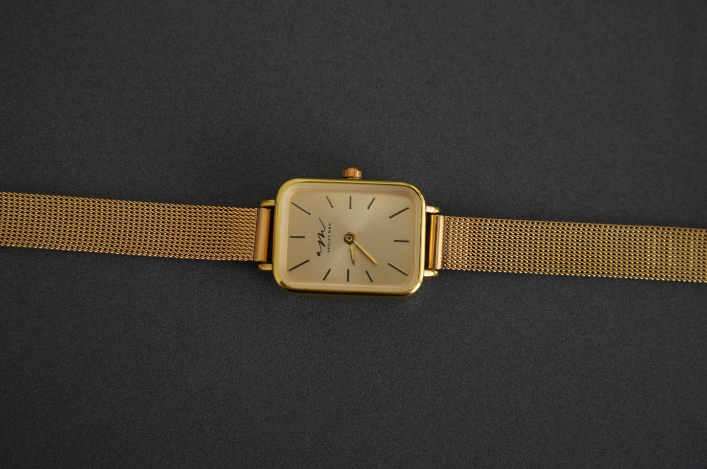 Lumina Watch - Gold